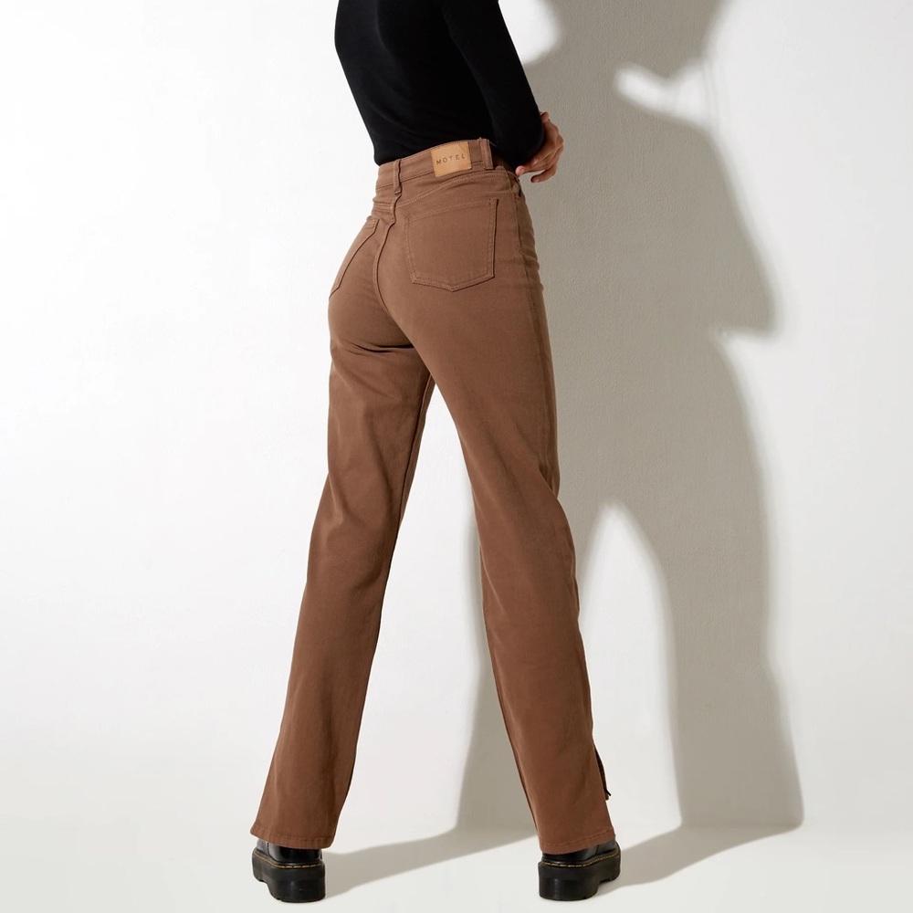 Bootleg Jeans In Rich Brown